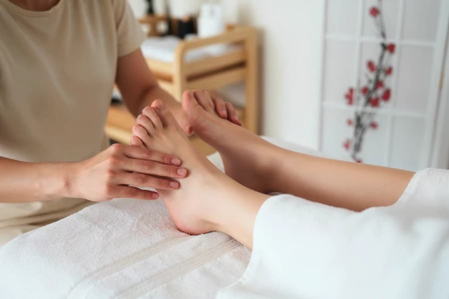 Metamorphic technique specialized therapy